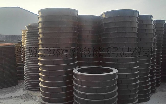 湖南出货现场-复合井盖圆形